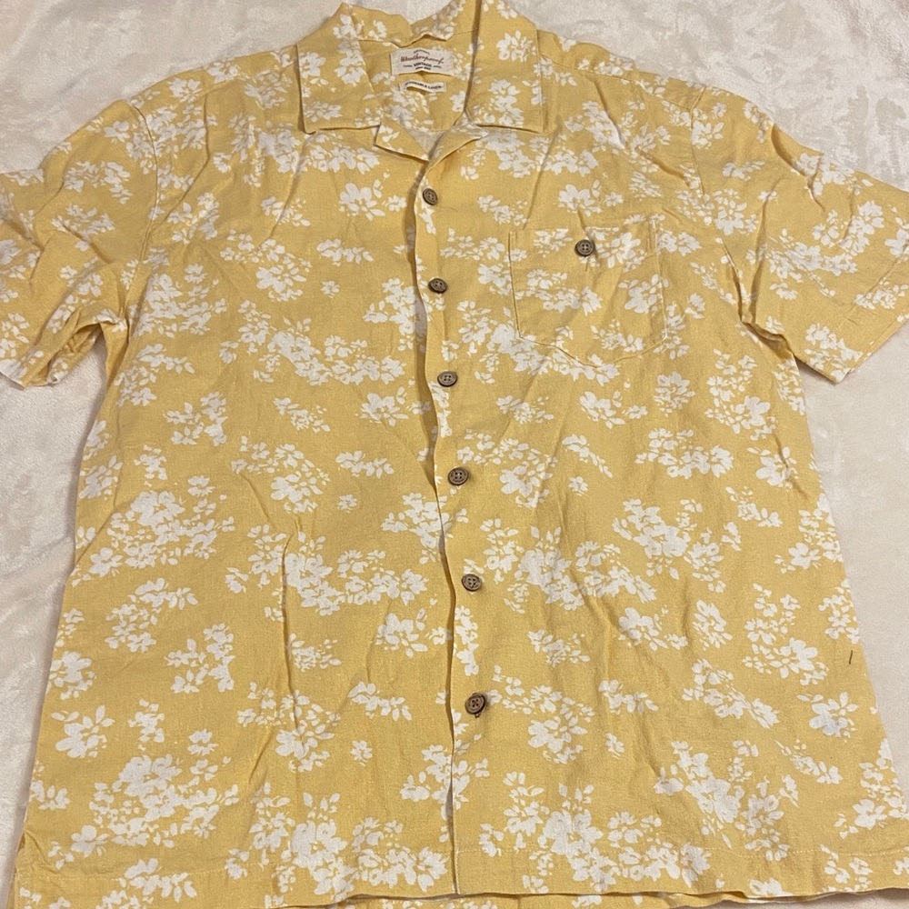 NWOT Weatherproof Washable Linen Butter Yellow Floral Shirt